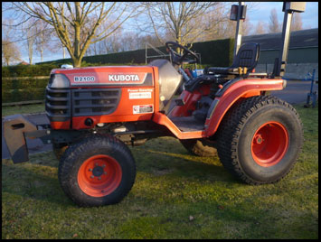 kubota b2100 USZCZELKA GŁOWICY